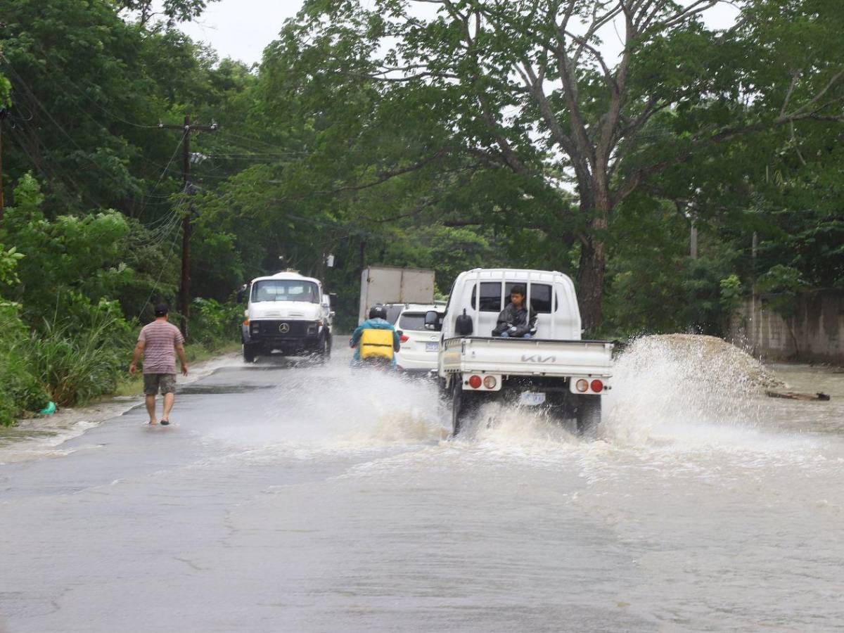 San Pedro Sula enfrenta afectaciones y riesgo de deslizamientos por lluvias