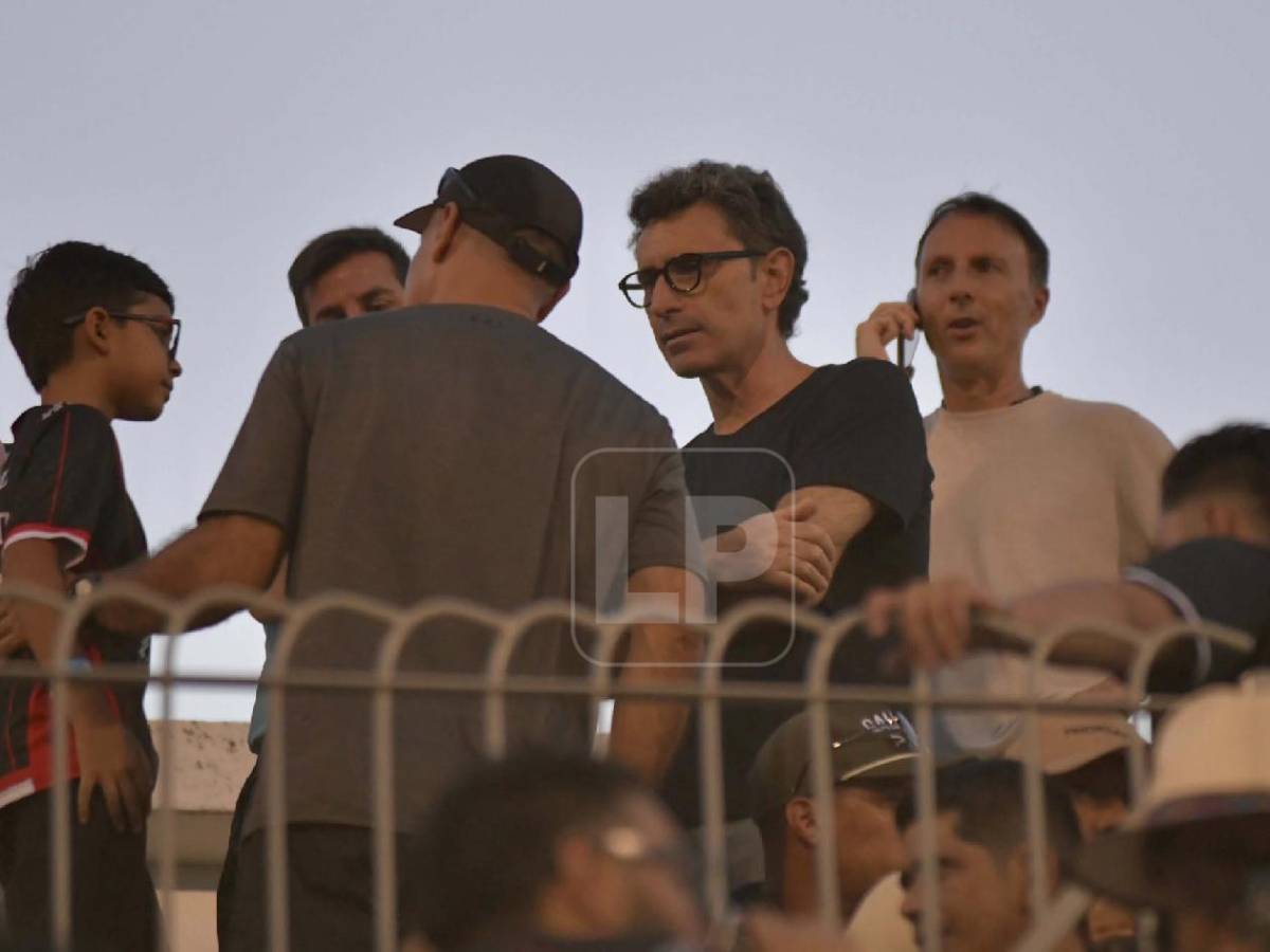 Otra vez se lesiona con Motagua, reunión de Molina y chica misteriosa enamora
