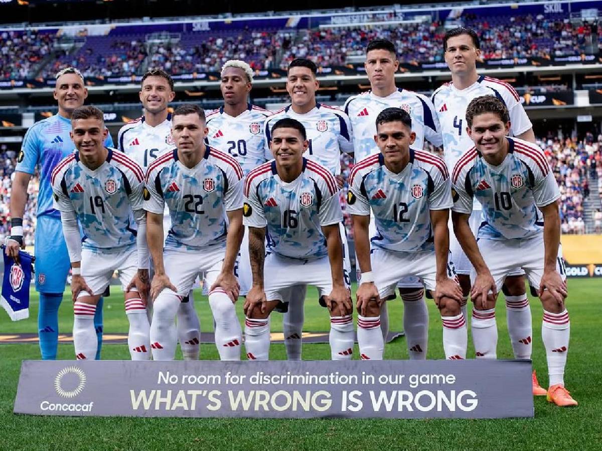 Escándalo sacude a Costa Rica: Dejan fuera a Keylor y él responde; otro renunció