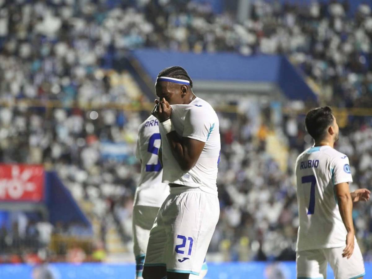 Llanto de Dereck Moncada, decepción de Molina con Honduras y sexy chica cautivó ante Surinam