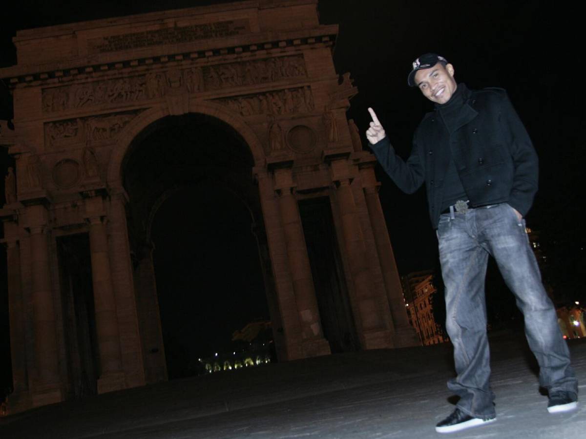 Fotos inéditas de Rambo de León y su vida de lujo en su 'prime' en Italia