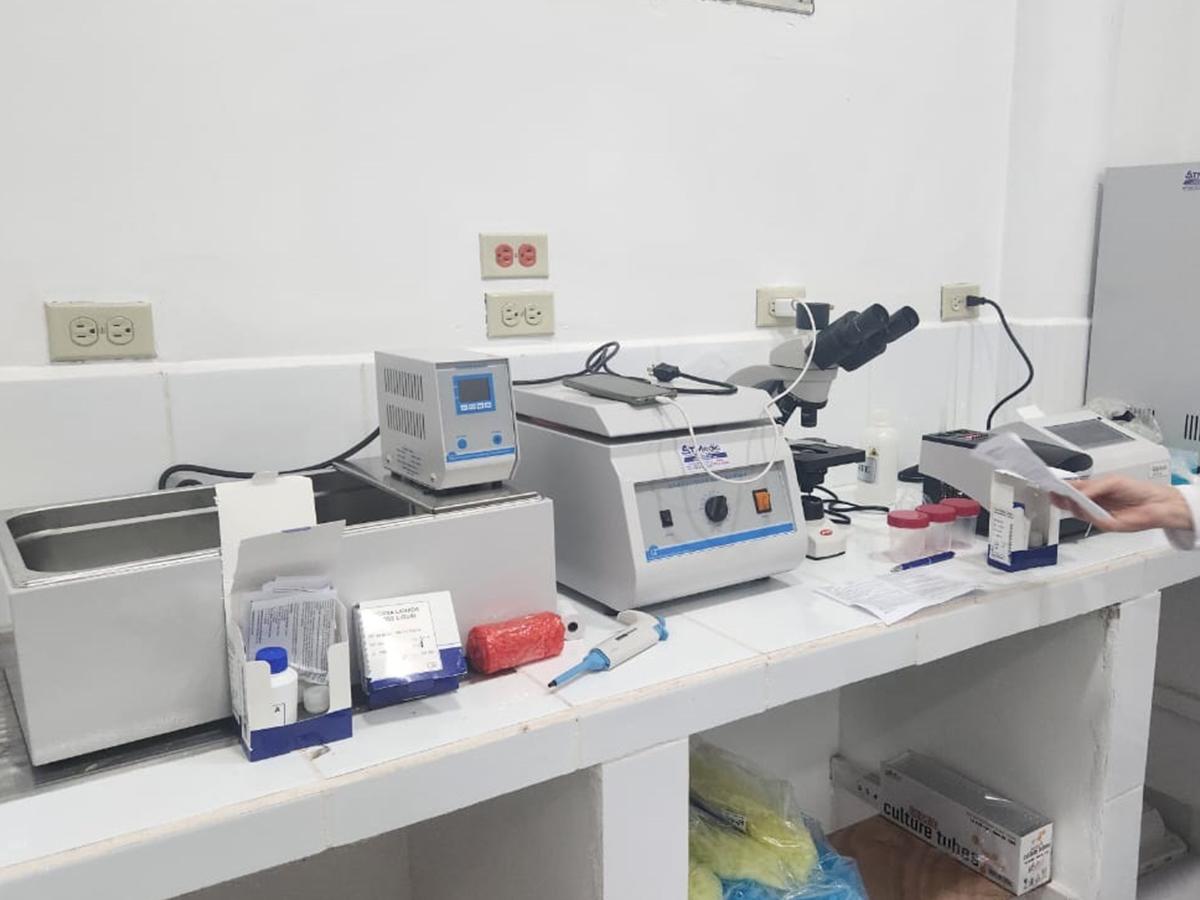 Tecnología avanzada disponible en el nuevo Centro Oftalmológico garantiza atención visual de calidad.