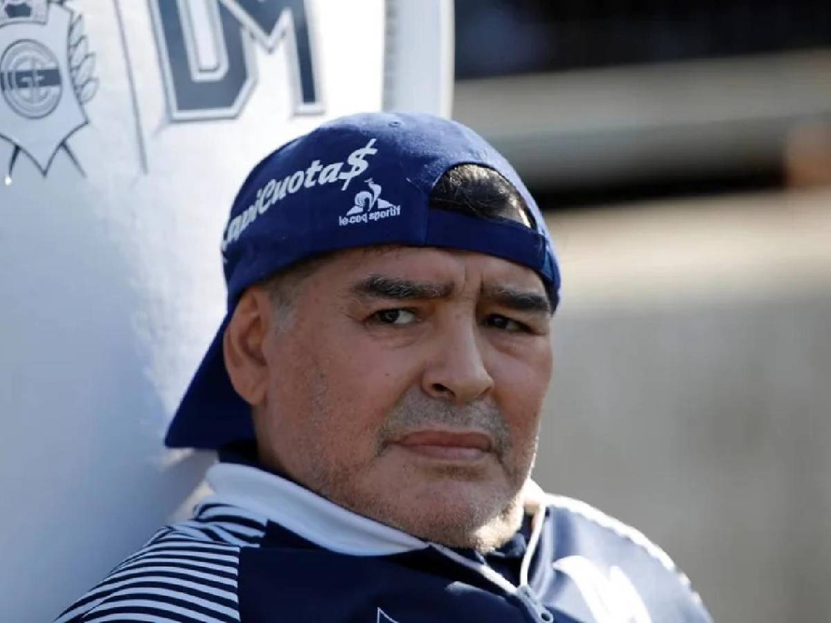 Giro en juicio por muerte de Maradona: último testigo impacta con inesperada versión