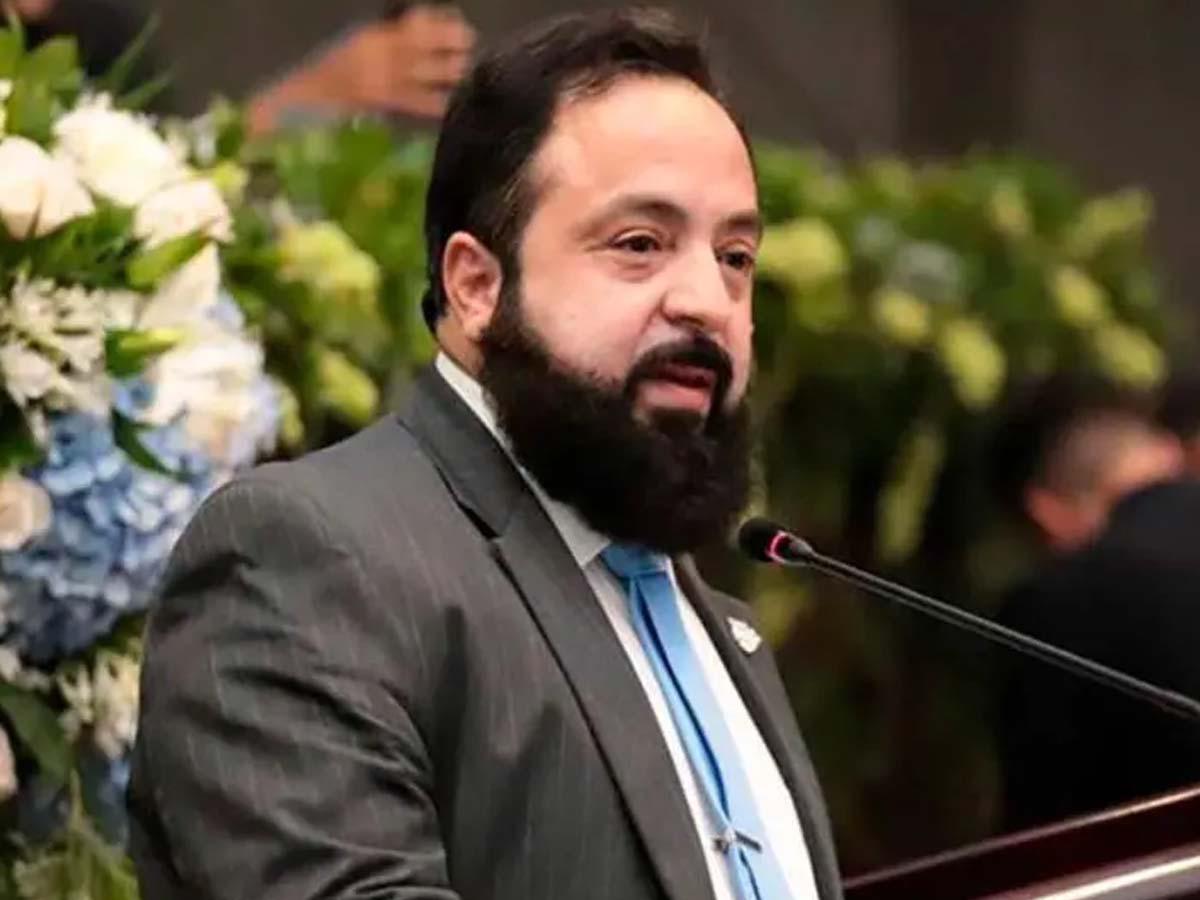 ¿Qué delitos les imputan a Luis Redondo y los otros 13 diputados de la Comisión Permanente?