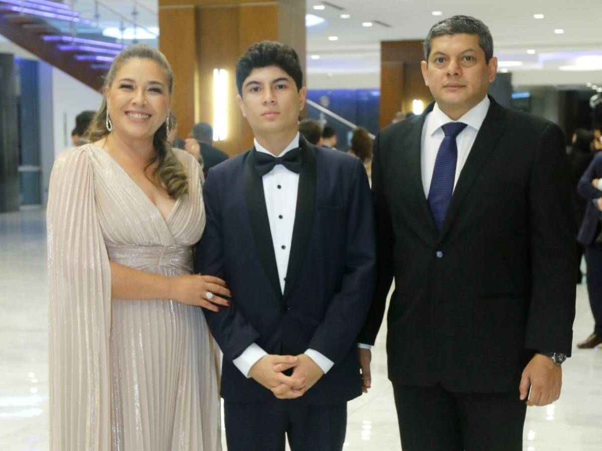 La Academia Americana dice adiós con su generación 2025