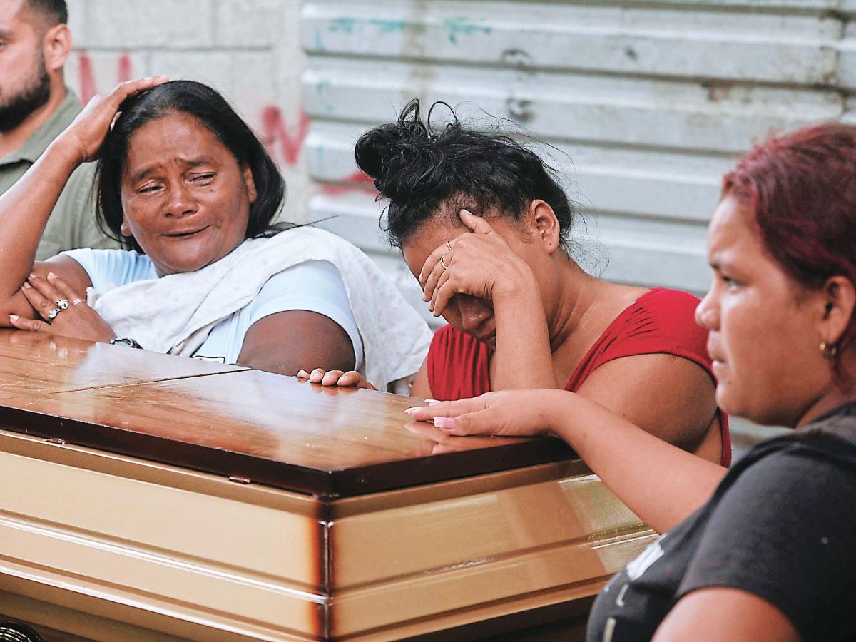 “La gente corría y decía ‘a un niño lo mató un cohete’”