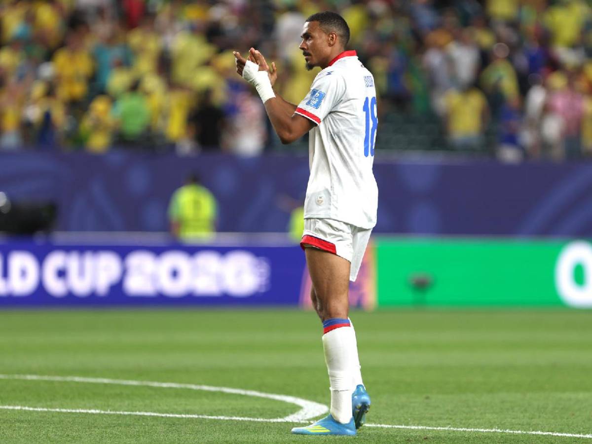Dolor del primer eliminado del Mundial, show de Vinicius y preocupación por Raphinha