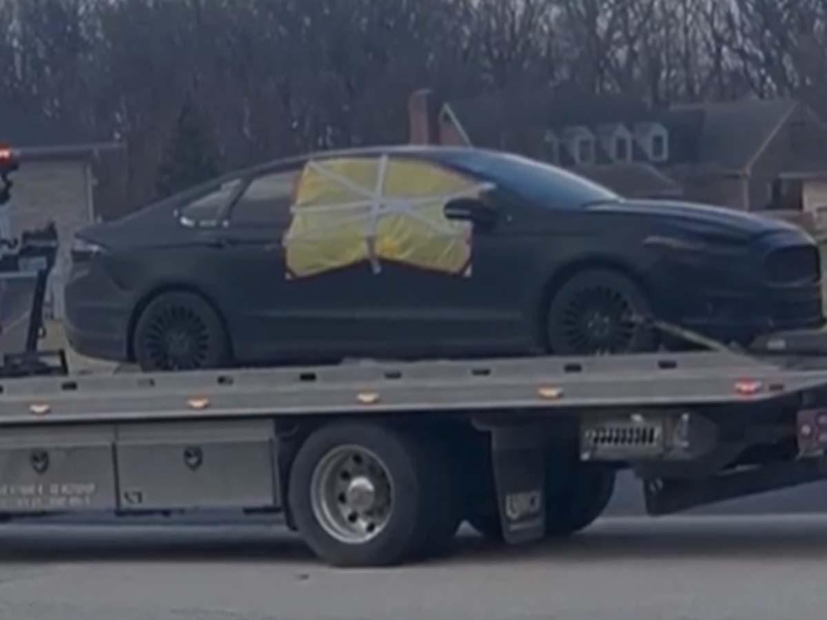 Mujer es acusada de matar al padre de sus hijos y a sus suegros en Chicago