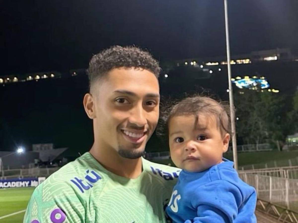 Raphinha hace fuerte denuncia: el gesto que desató su enfado en Francia