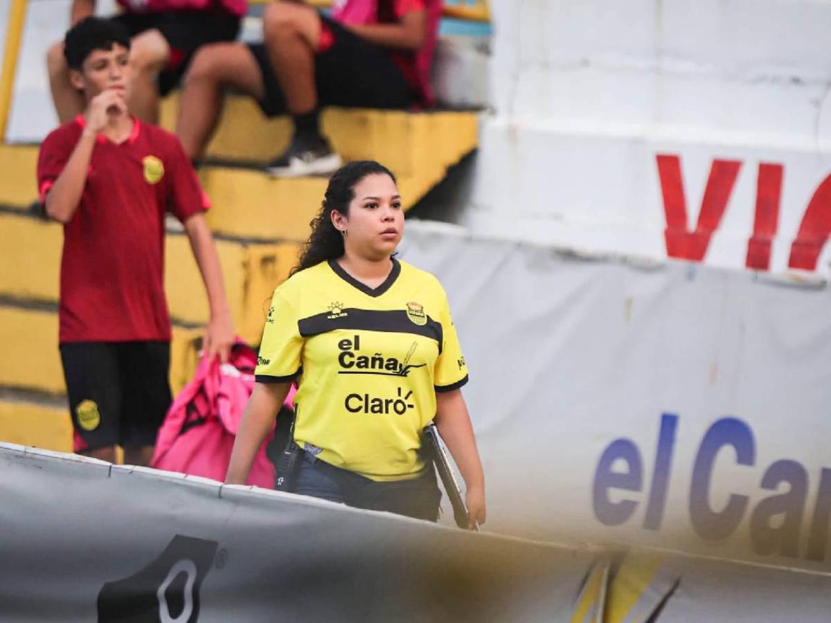 Derroche de bellezas en el Real España-Motagua y ambiente en el Morazán