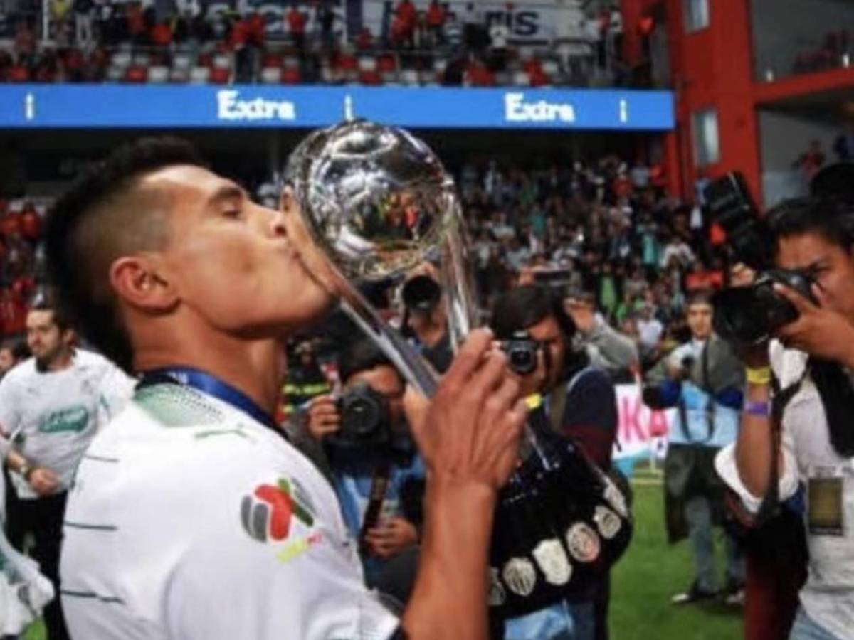 Consternación por rara enfermedad de famoso futbolista: Hace una confesión sobre lo que le ocurre