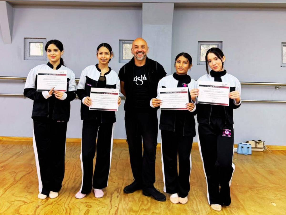 De Villanueva a Colombia: 24 bailarinas hondureñas brillan con su talento en Bogotá