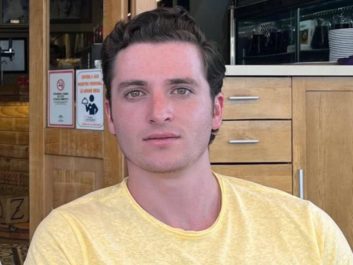 Bernardo Bosch, el hermano que se volvió tendencia junto a Miss Universo