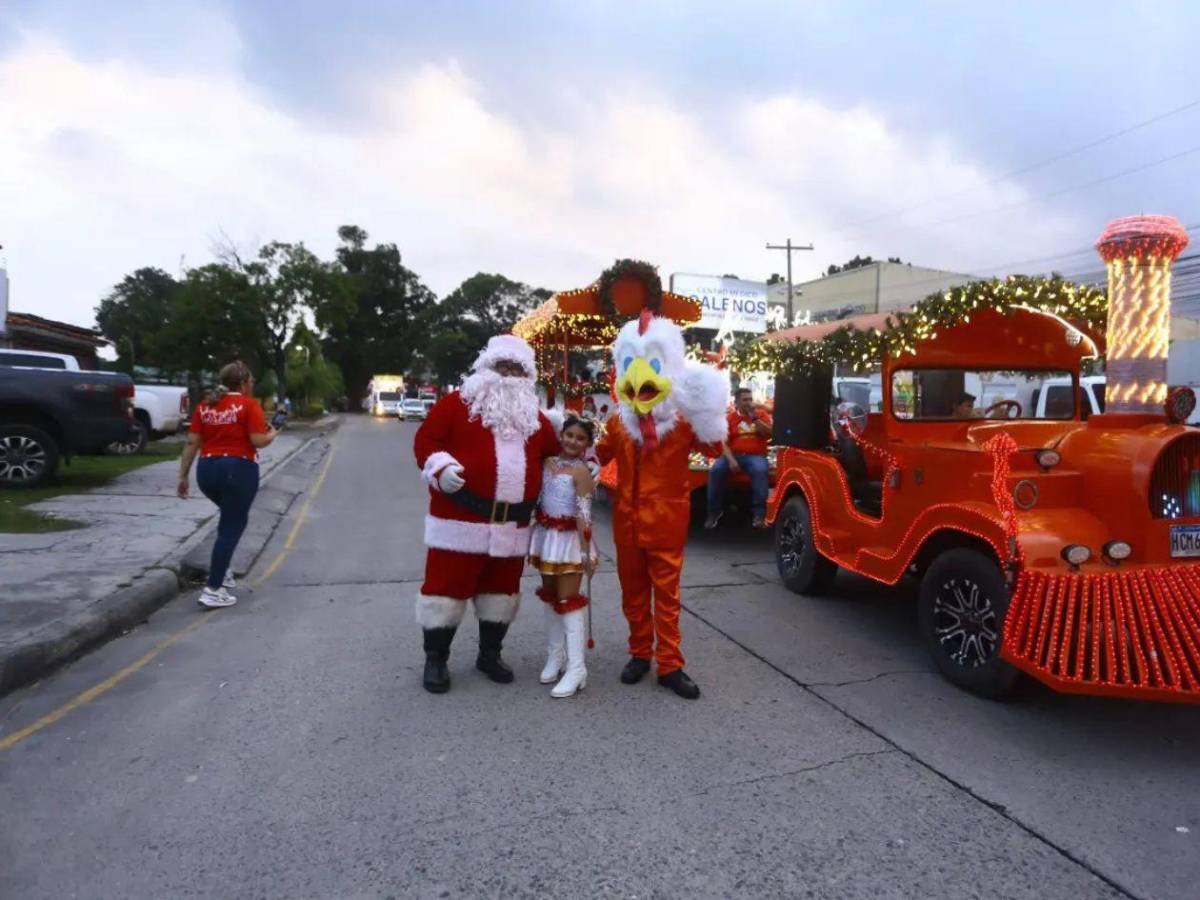 Luces, música y tradición, así se vive la Navidad en SPS
