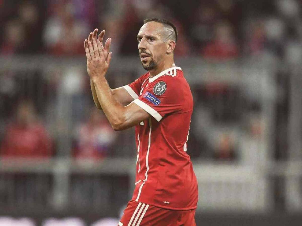 Acusan a Ribéry de estar en archivos de Epstein: él responde y toma decisión
