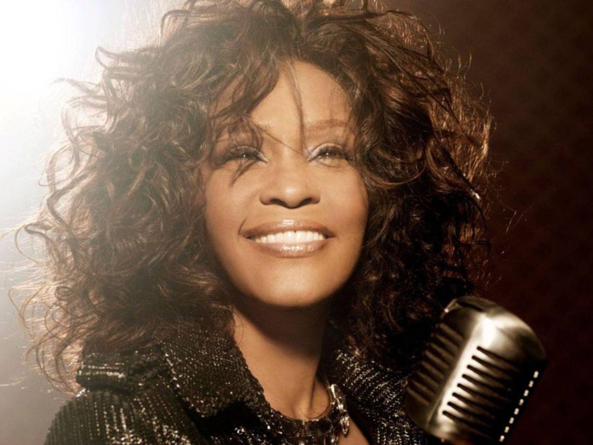 Whitney Houston regresa a los escenarios gracias a la IA