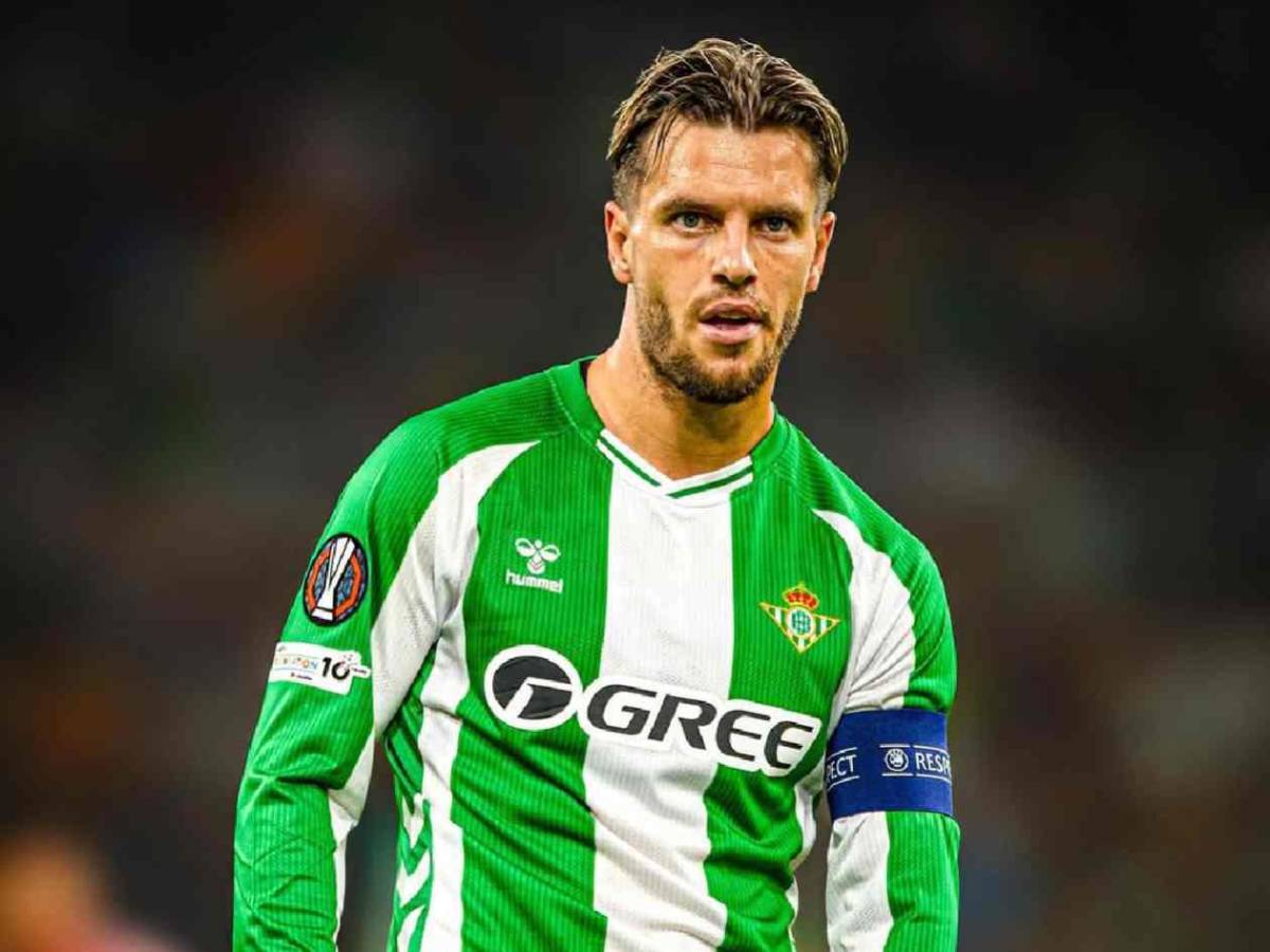 Messi va por otro argentino, confirman futuro de Mastantuono y deja al City