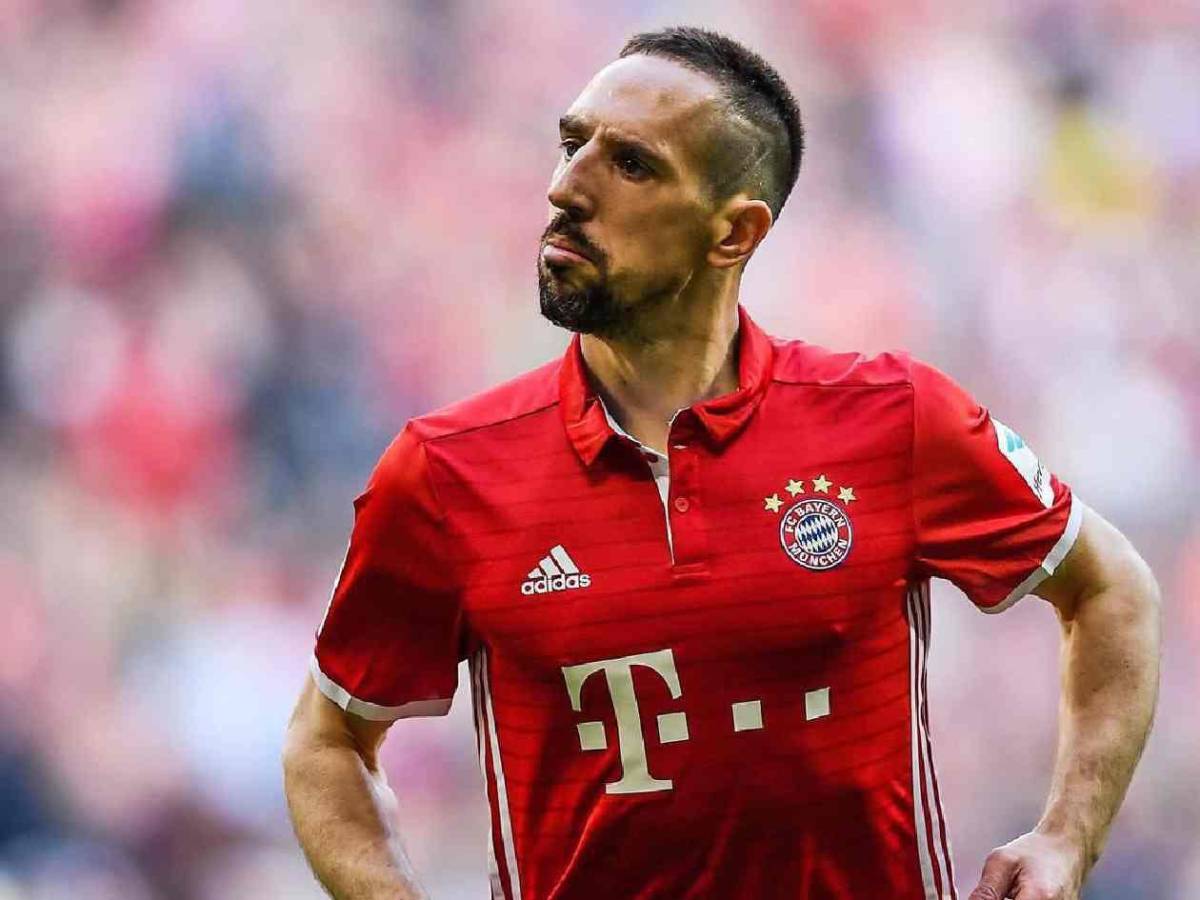 Acusan a Ribéry de estar en archivos de Epstein: él responde y toma decisión