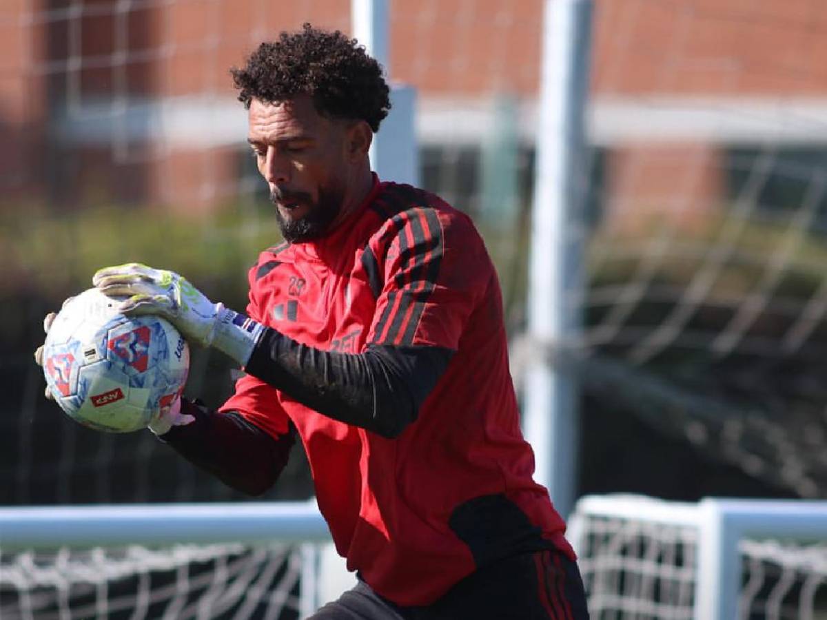¿Qué fue de Vozinha? El motivo que frena su debut en nuevo equipo tras el Mundial