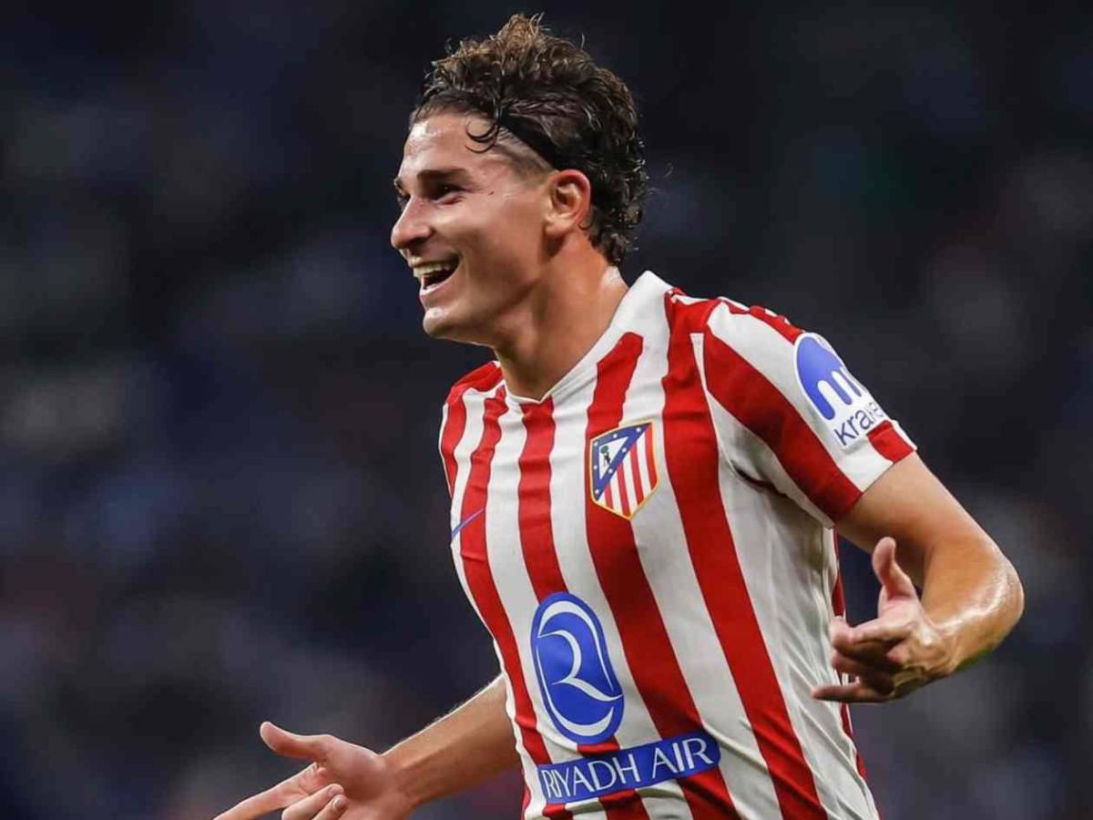 Laporta avisa: Barcelona toma decisión con Julián Álvarez para próximo mercado