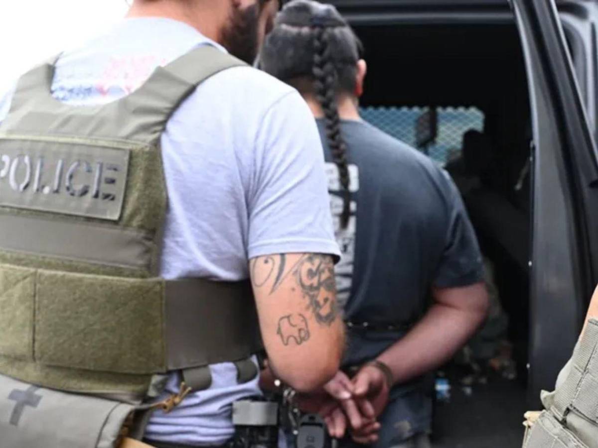 Padre e hijo son detenidos por ICE tras intentar cobrar un premio de lotería en Florida