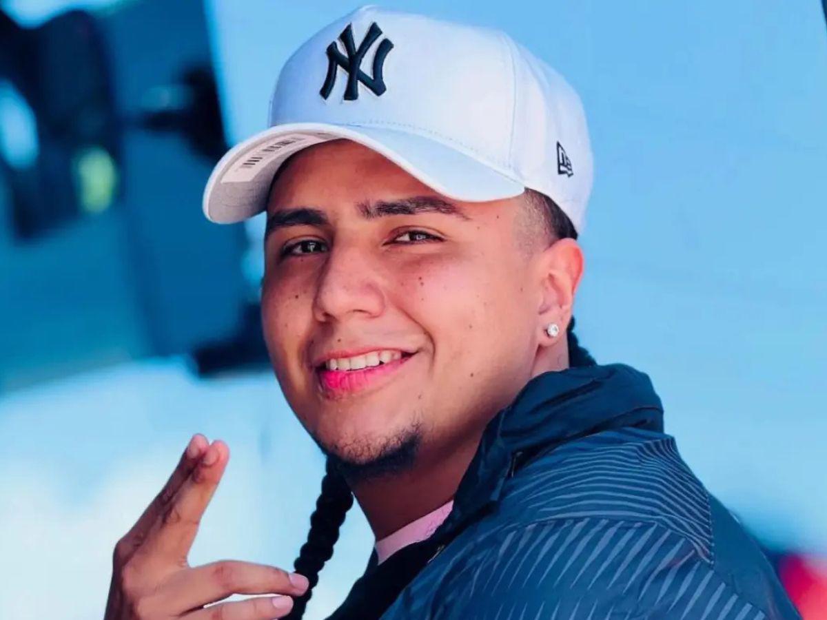 Davis Flow aparece y desmiente a Elsa Oseguera