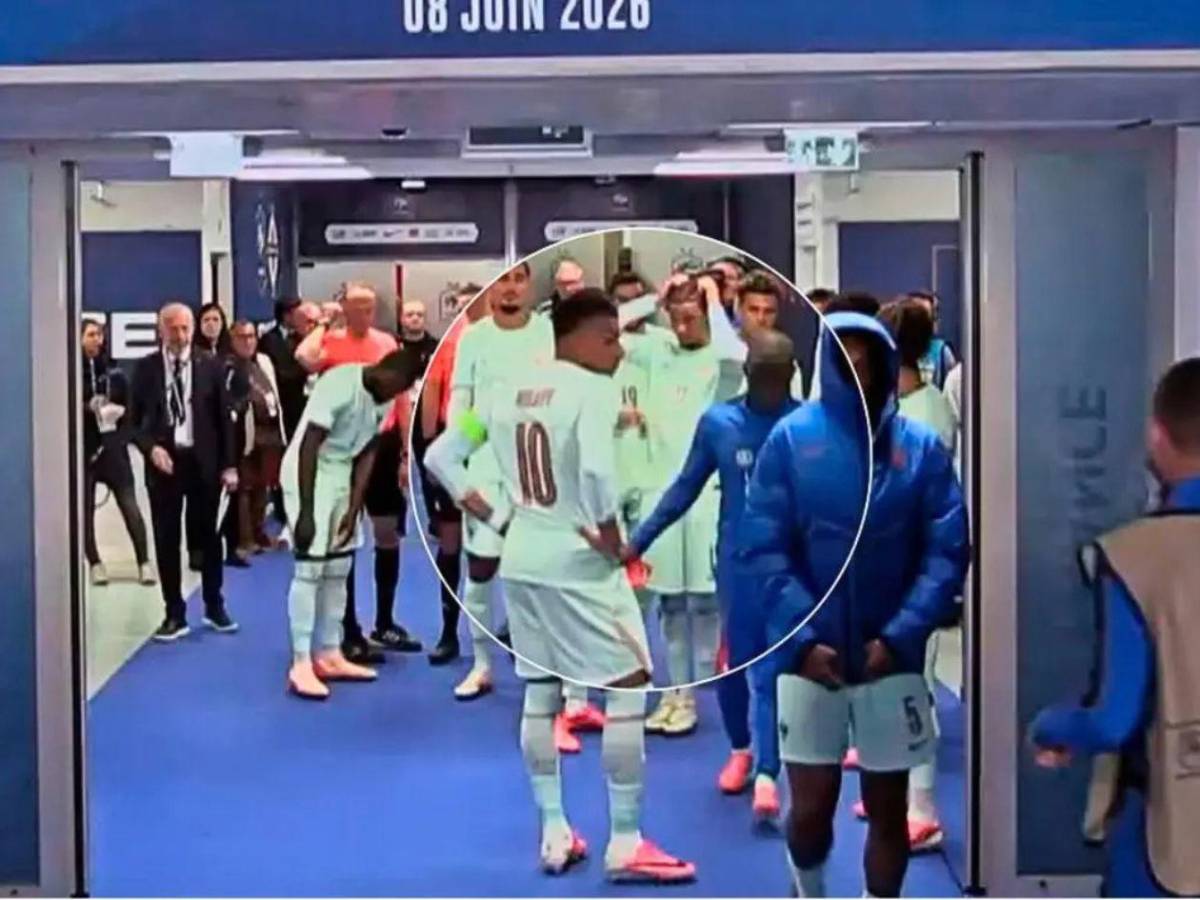Mbappé con polémica en Francia: conflicto con Kanté y críticas por Ester Expósito