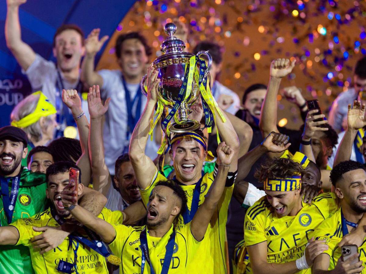 Cristiano campeón con Al Nassr: lágrimas del “Bicho”, imagen viral y celebración