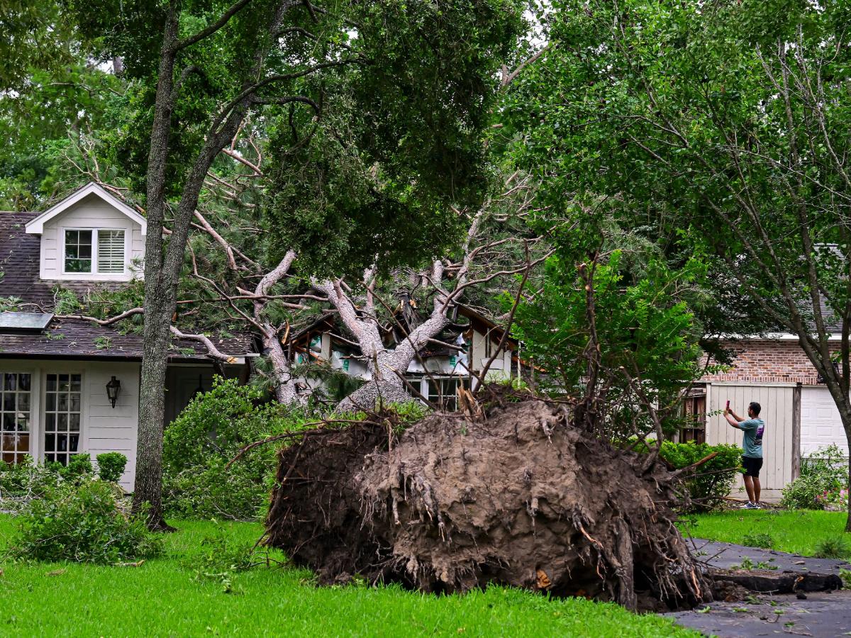 Recuento de lluvias en Houston: cuatro muertos y destrozos