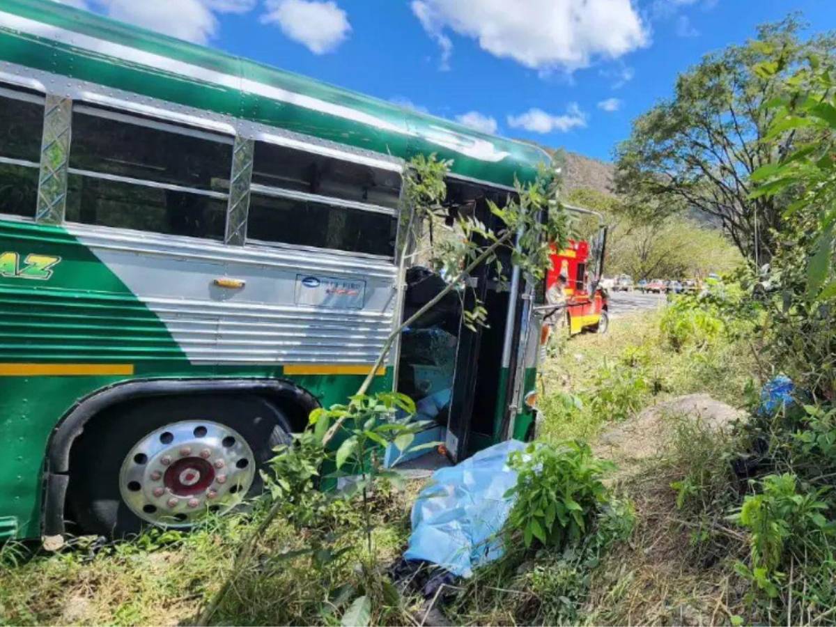 Estos son los rostros de los cuatro agentes fallecidos en fatal colisión en Gracias, Lempira