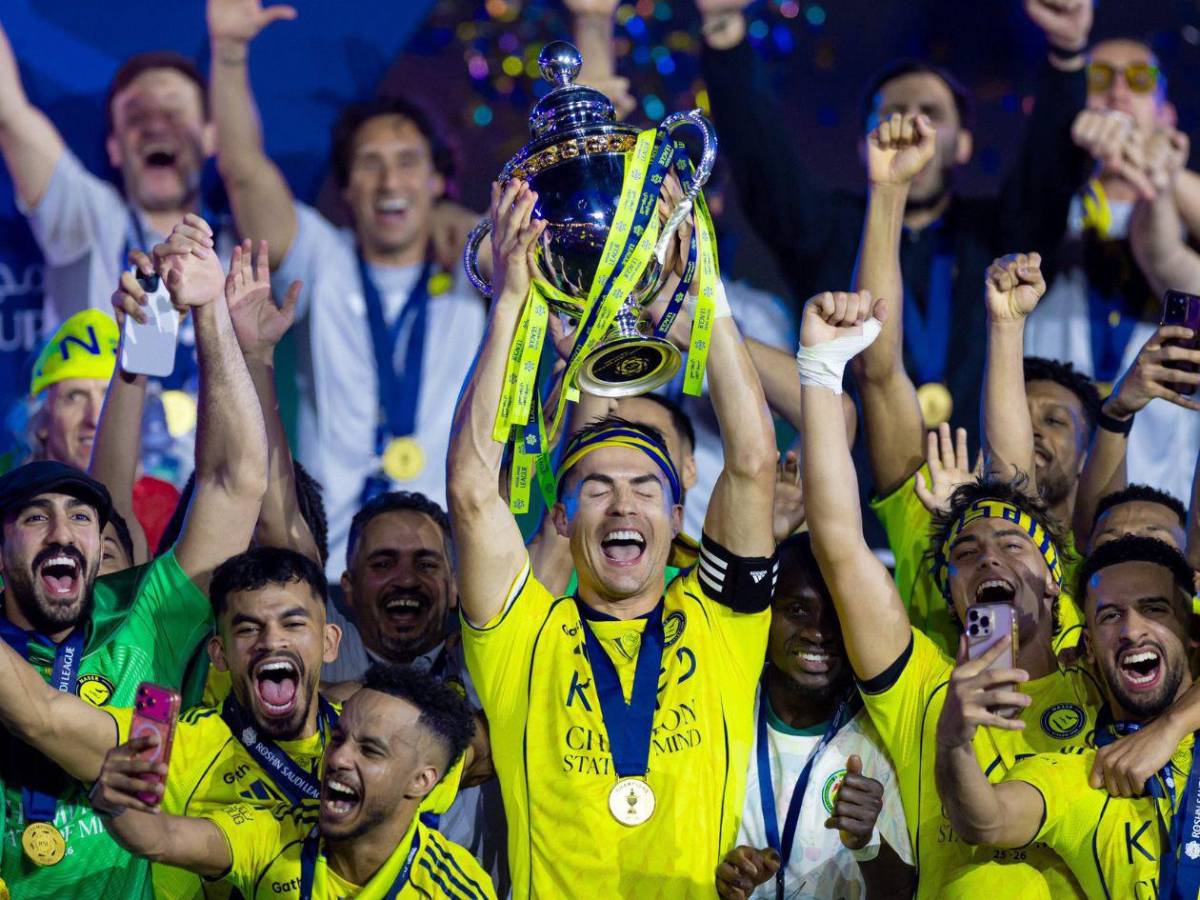 Cristiano campeón con Al Nassr: lágrimas del “Bicho”, imagen viral y celebración