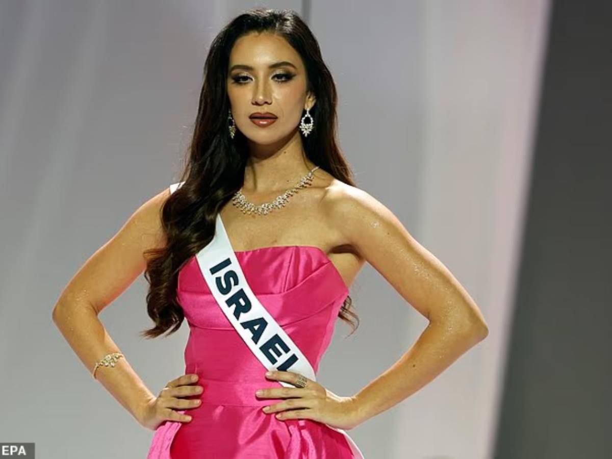 Miss Israel niega haber mirado con desprecio a Miss Palestina