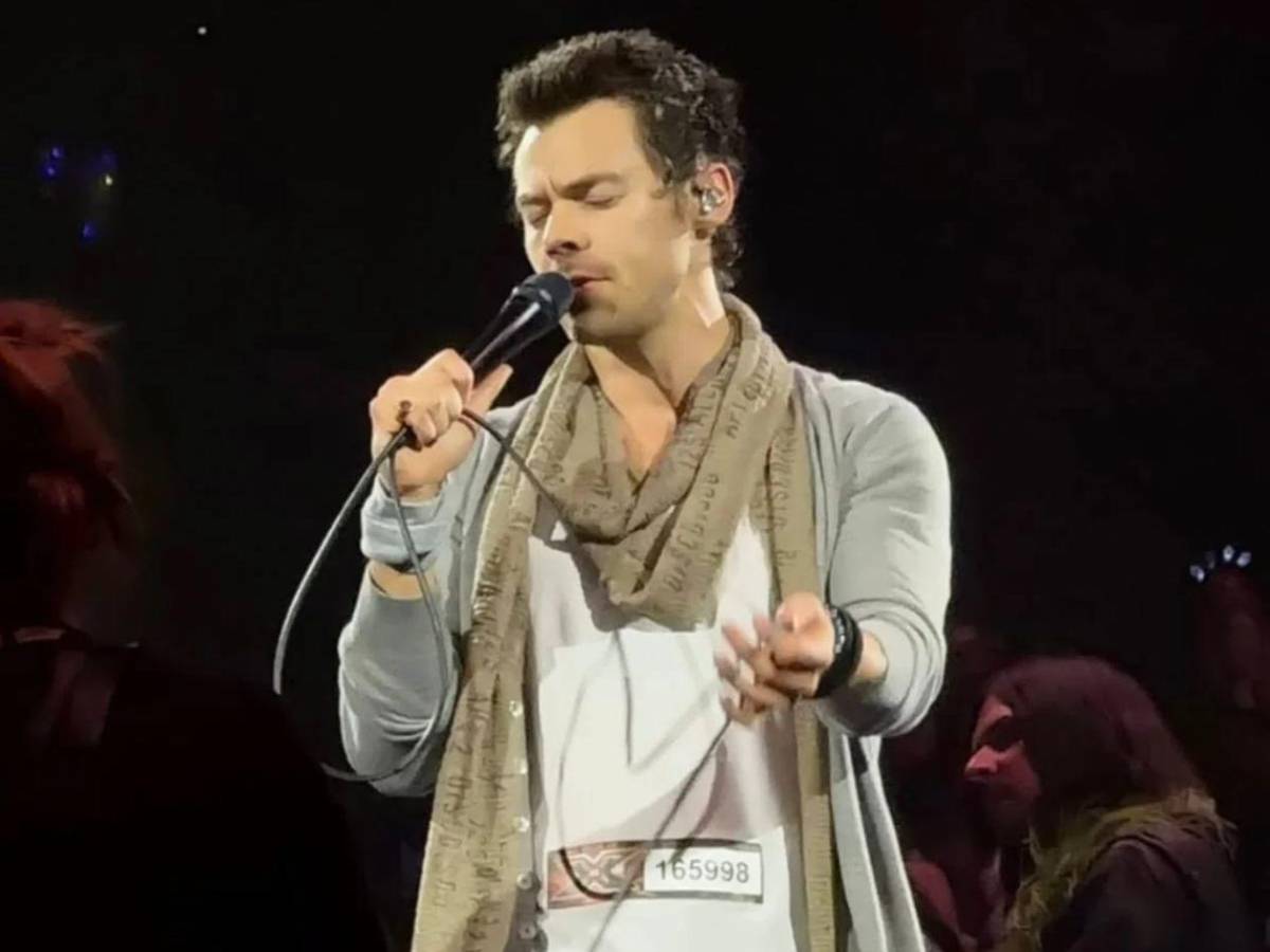 Harry Styles revive sus inicios con un emotivo homenaje a One Direction