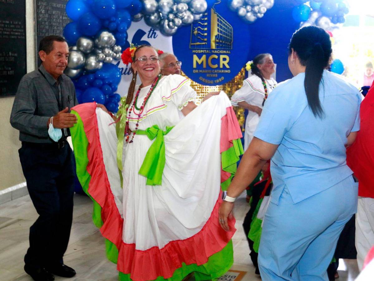 Entre música y homenajes, el hospital Mario Rivas celebra su 36 aniversario