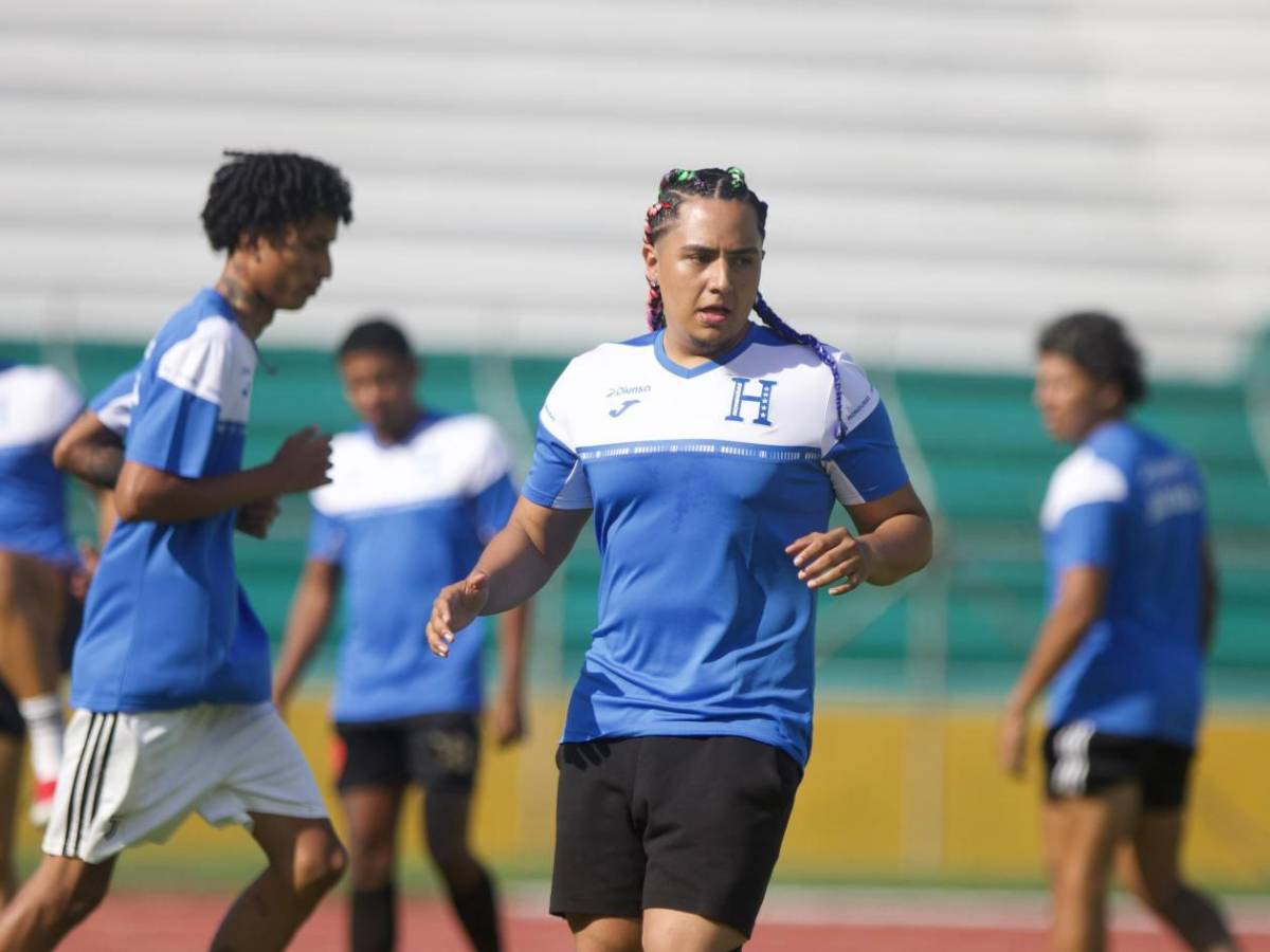 Famoso mundialista se une y pule a tiktokers de la selección de Honduras