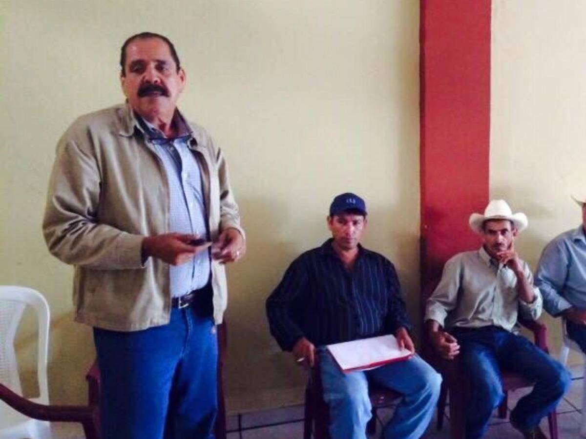 Mel Zelaya habla del cáncer de Carlón y confirma nueva fase médica