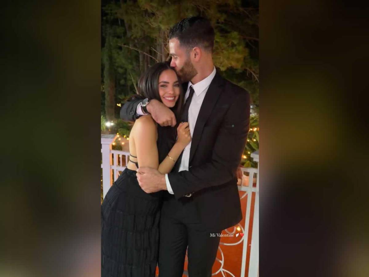 Futbolistas de la Liga Nacional festejan el Día de San Valentín en pareja