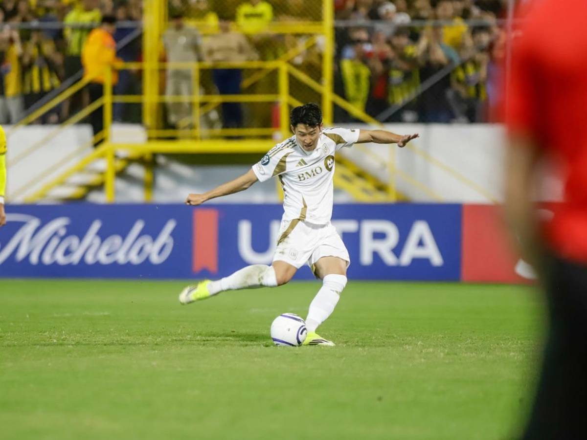 Show de Son, su gesto con hondureño, Lloris cambió camiseta y Real España dio pena