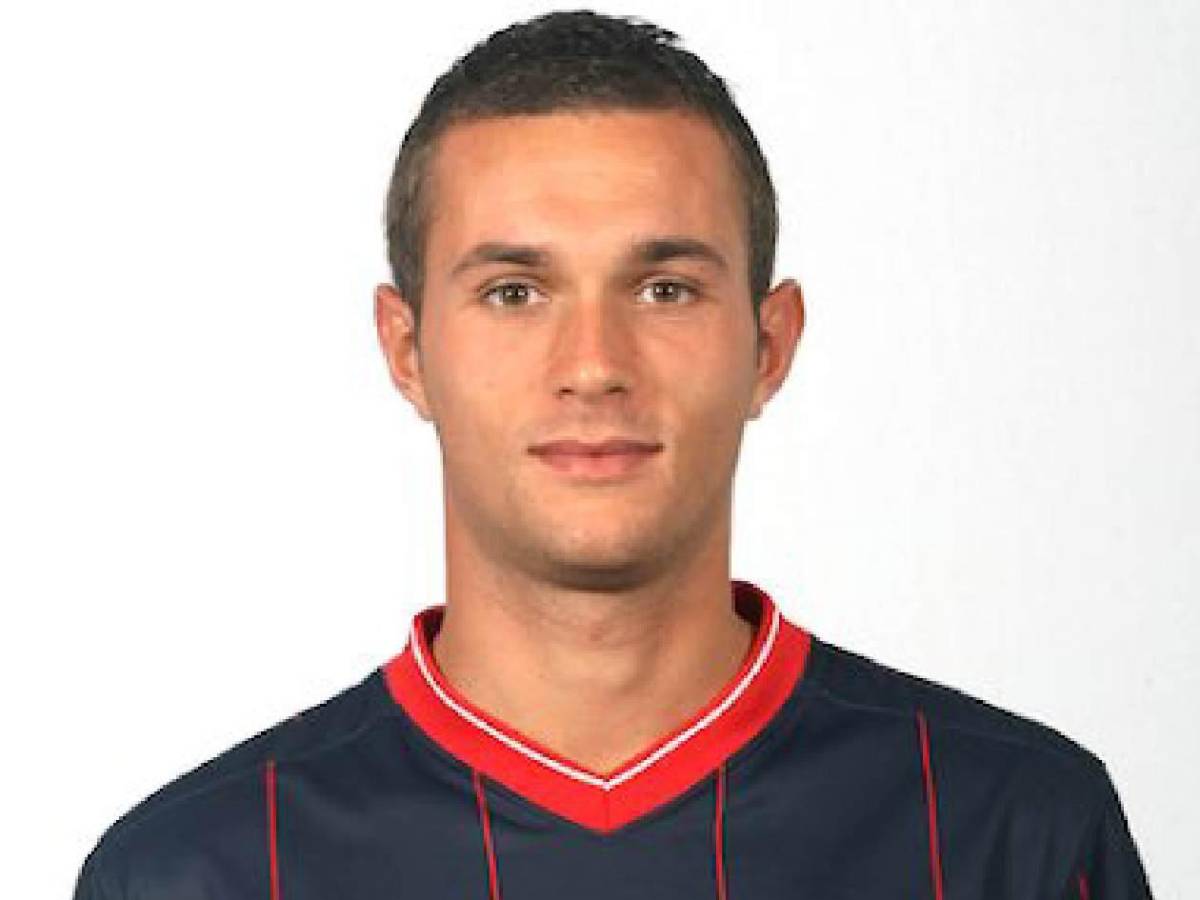 Jugó en Francia, brilló en el PSG y sorprende: ahora dirige un supermercado