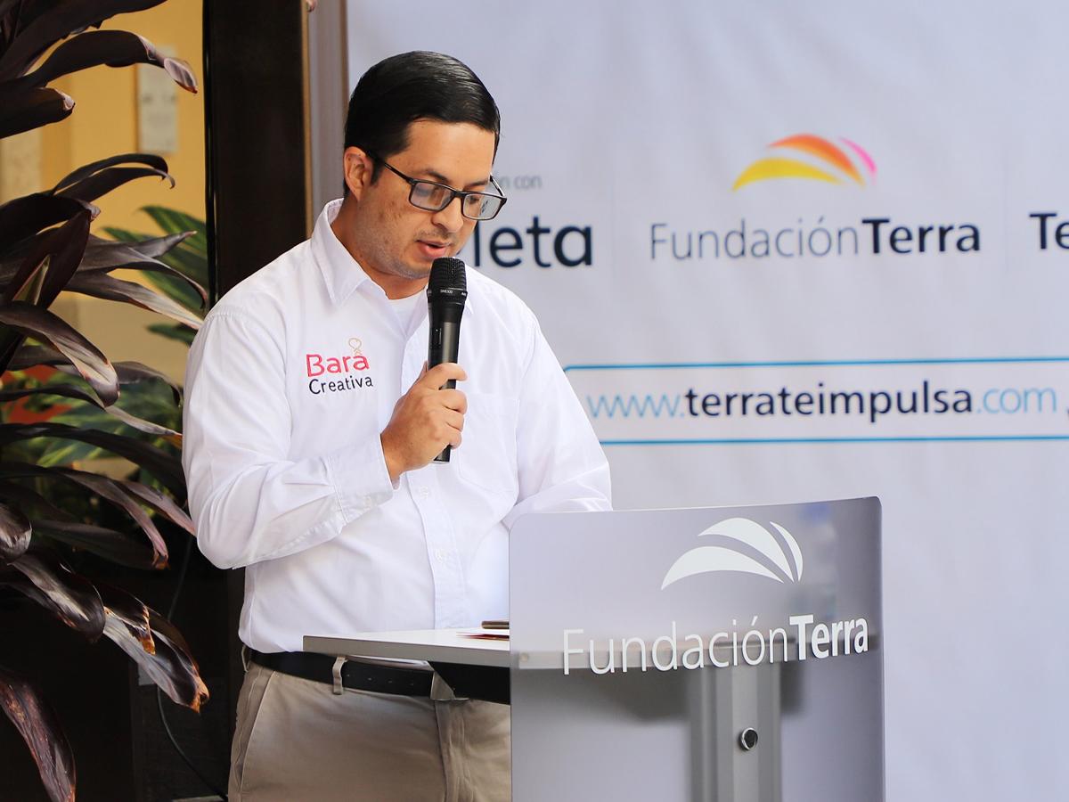 Víctor Manuel Padilla, CEO Bara Creativa.