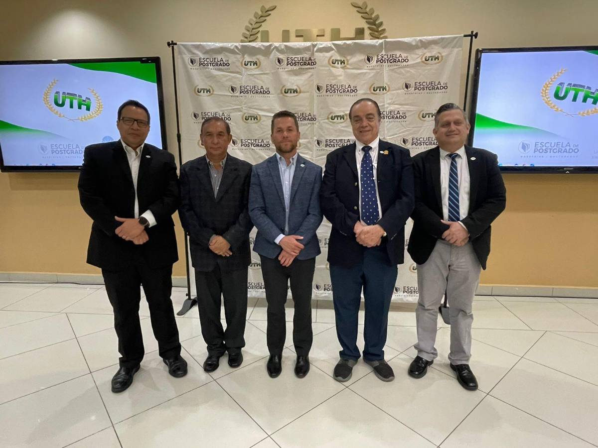 Encuentro Multigeneracional de Doctorado UTH UNINTER Honduras 2022