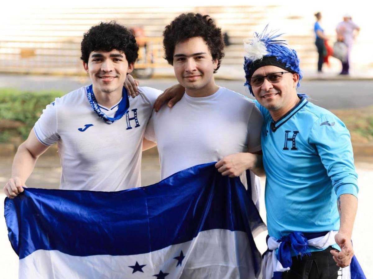 Alemán sorprendió a la H y ambientazo previo al duelo Costa Rica–Honduras