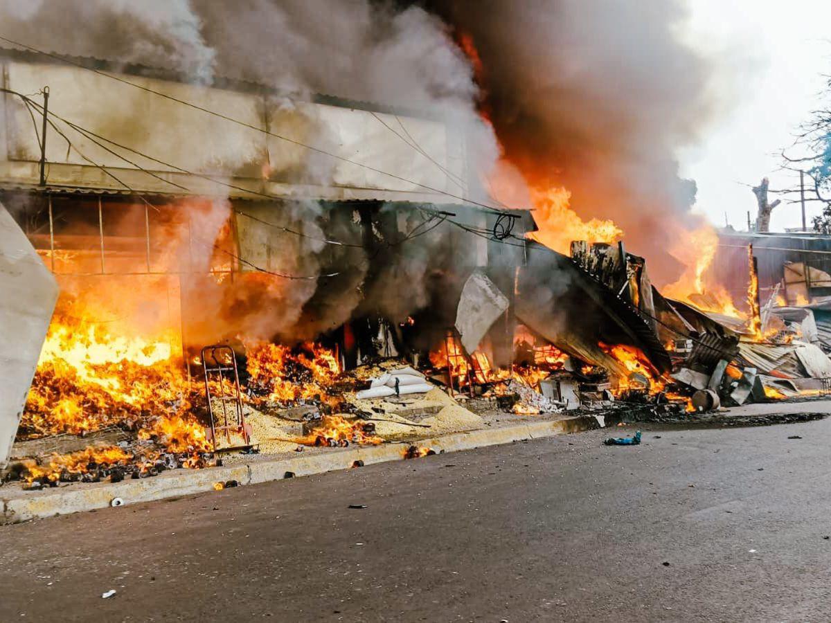 El Salvador en llamas: voraces incendios consumen mercados y cientos de hectáreas