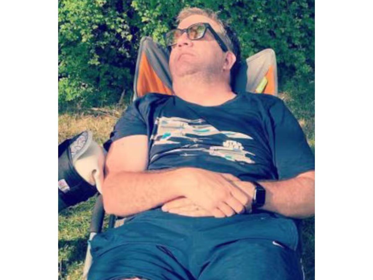 Cirujano se corta las piernas para cobrar millonario seguro