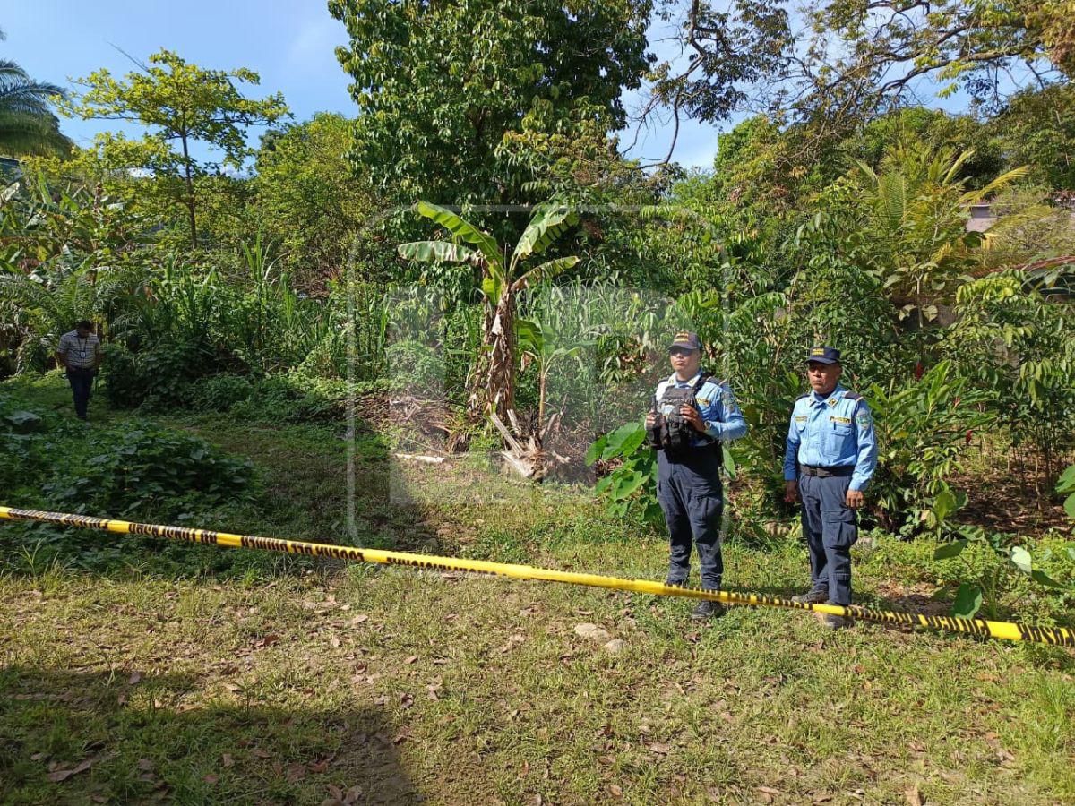 Familiares denuncian irregularidades contra la Policía tras crimen de joven técnico en La Ceiba