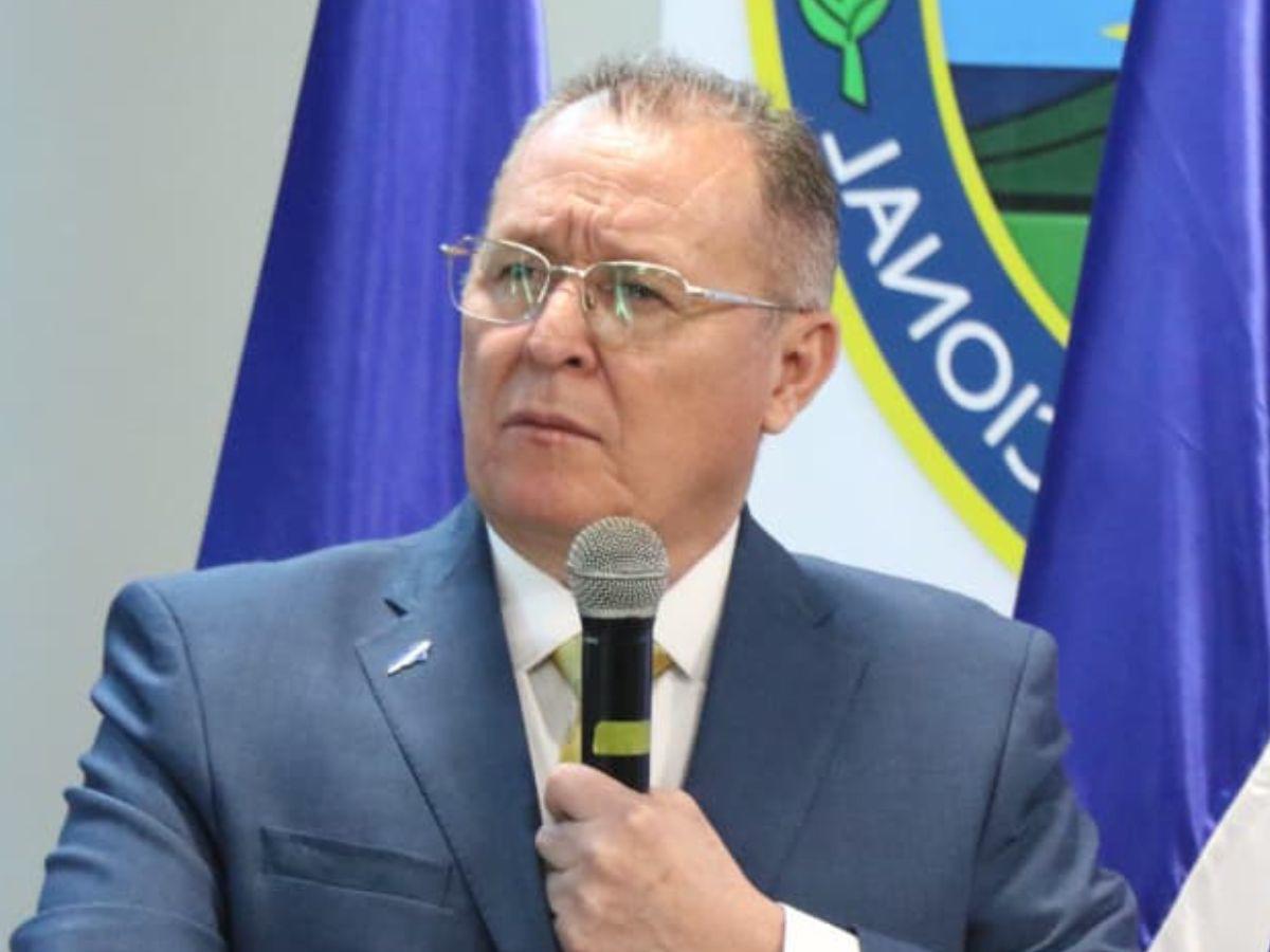 “Él va a caer, vivo o muerto”: ministro de Seguridad envía advertencia al líder del cártel del Diablo