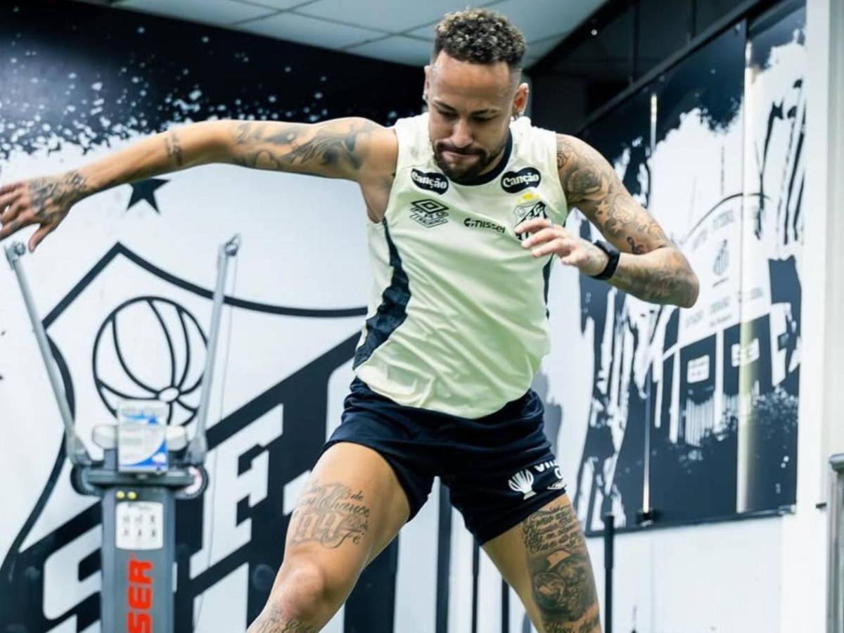 Neymar intentó conquistarla y se llevó desagradable sorpresa: No le quedó otra opción