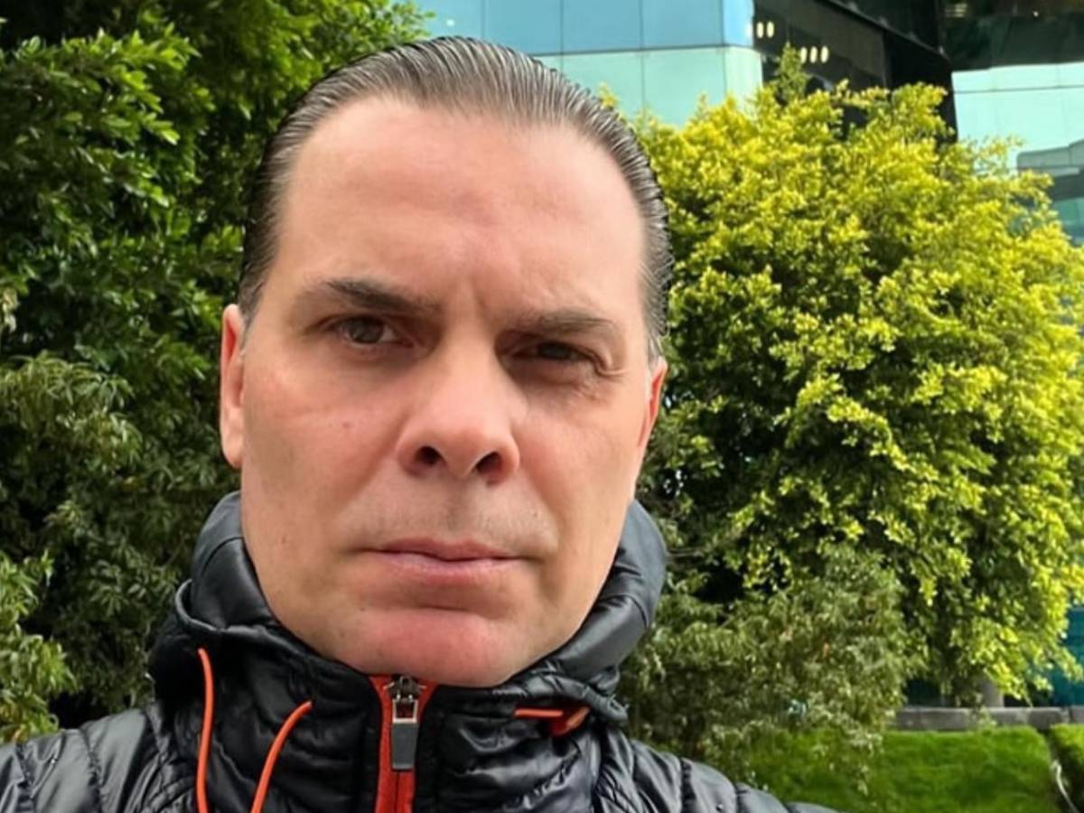 Faitelson y Martinoli se atacan y hasta involucran a sus hijas