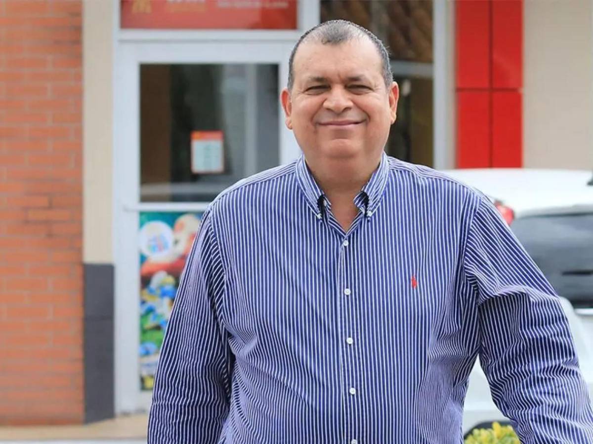 Orlando Ponce, indignado y causa revuelo: Aquí nunca se respeta