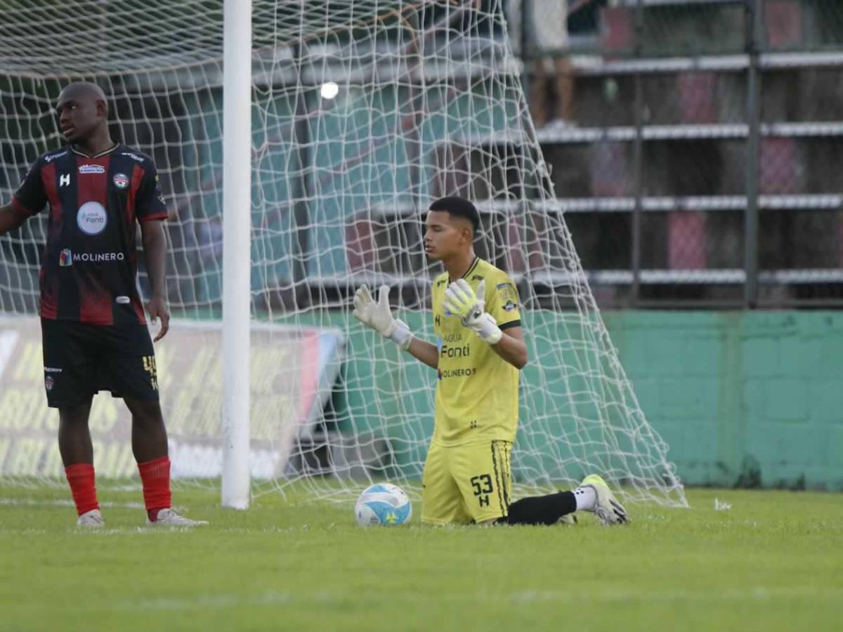 Futbolistas esperando pago, Mauricio Dubón sorprende y ¿quién es la chelita?